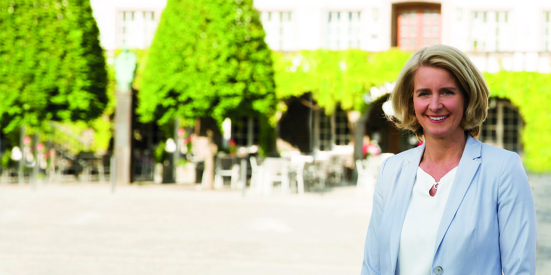 AnneLoth3_300dpi_Fogra39